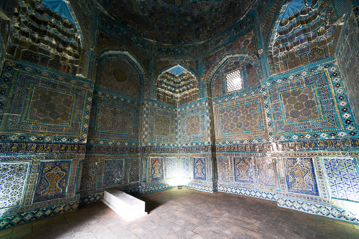 Deze afbeelding heeft een leeg alt-atribuut; de bestandsnaam is alim-nasafi-tomb08.jpg