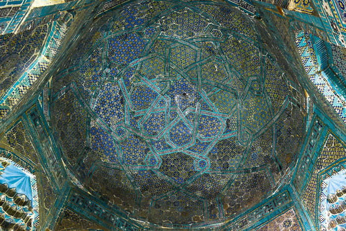 Deze afbeelding heeft een leeg alt-atribuut; de bestandsnaam is alim-nasafi-tomb11.jpg