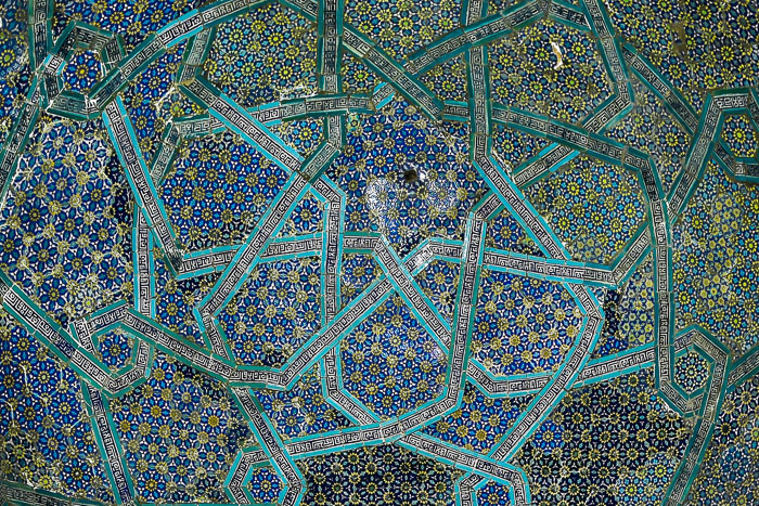 Deze afbeelding heeft een leeg alt-atribuut; de bestandsnaam is alim-nasafi-tomb12.jpg