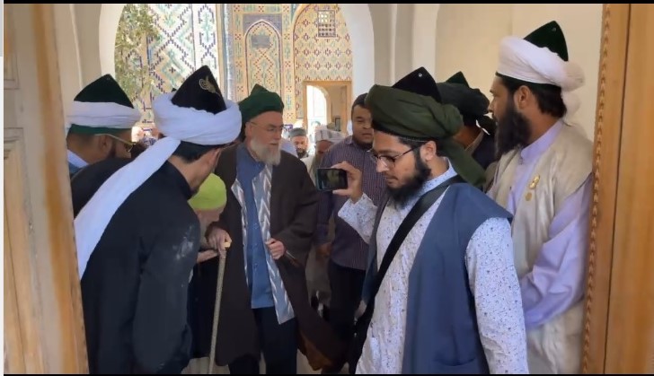 Deze afbeelding heeft een leeg alt-atribuut; de bestandsnaam is guilani.jpg